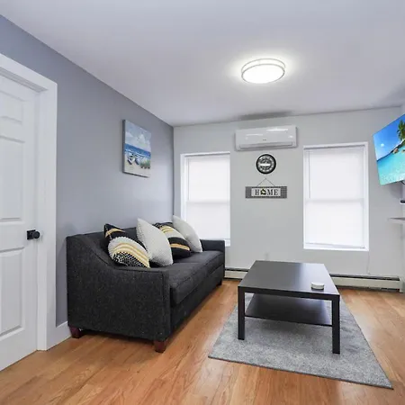 Stylish 3Br Home Near Nyc In Perfect Location